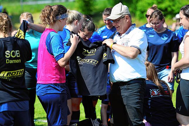 Bild 8: Die besten Bilder vom Pokalfinale der Frauen zwischen Owingen-Billafingen und Nordstern Radolfzell