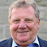 &bdquo;Würde ich drin bleiben, wäre ich der Opa.&ldquo;Siegfried Weber,  Bambergen
