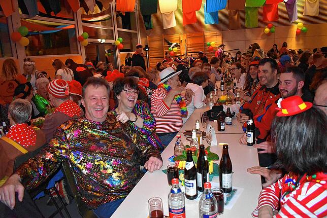 Bild 13: Bilder vom bunten Abend der Narrenzunft Wilderer
