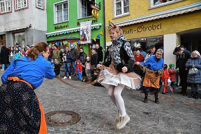 Bild 22: Bilder vom Narrenbaumstellen in Meersburg