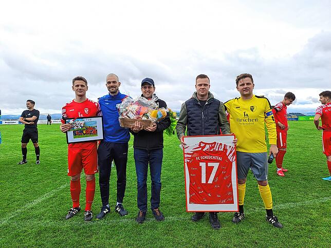 Bild 1: Jugend-Turniere und Frühschoppenkonzert beim Sportfest am Hasenwald in Riedern am Wald