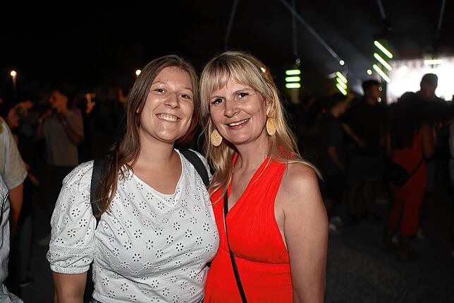 Bild 7: Seenachtfest 2024: Nach dem Feuerwerk wird weitergefeiert! Alle Fotos von der Partynacht