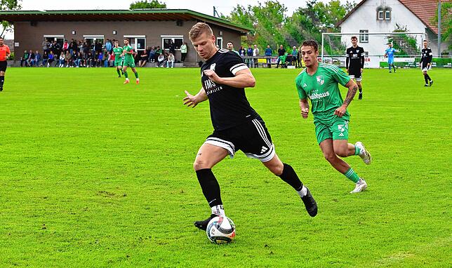 Bild 17: FC Wehr gewinnt 4:2 beim SV Waldhaus – und wir haben Fotos!