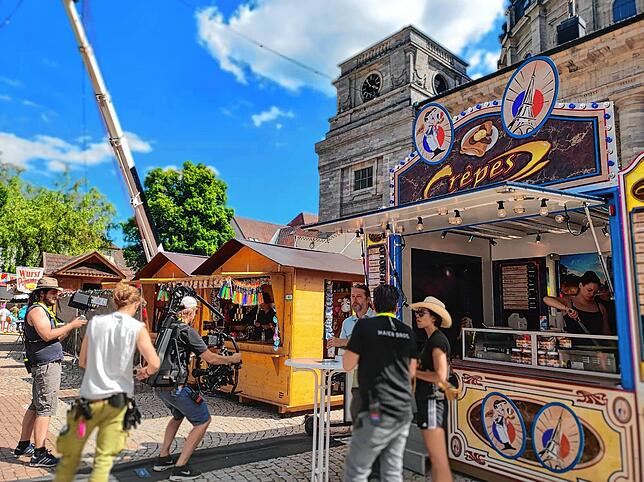 Dreharbeiten auf dem Domplatz St. Blasien, am 16. Juli 2022, für die Serie „Der Scheich“.