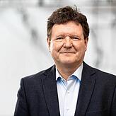 Edwin Ernst Weber ist Historiker und ehemaliger Kreisarchivar Sigmaringens, laut ihm findet sich die erste urkundliche Erwähnung im St. ...