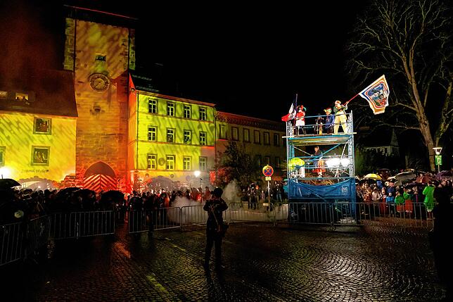 Bild 10: 150 Jahre Katzenmusik: Narrenspiel vor dem Riettor