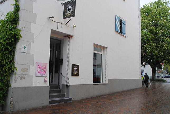 In das Haus zum Meerfräulein in der Wallstraße 24 zieht ein Barbershop.