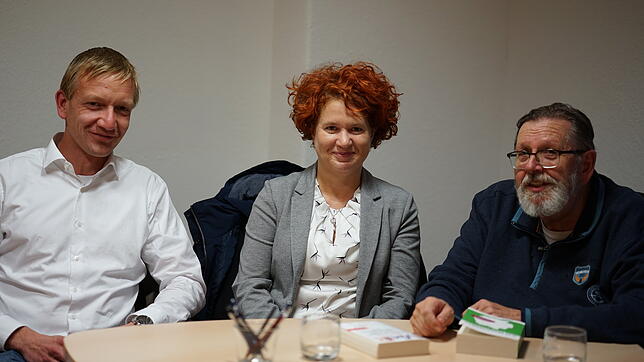Beraten bei allen Fragen zum Mietrecht. Die Rechtsanwälte Ulrich Cramm und Manuela Rienäcker-Täsch und der Vorsitzende des ...