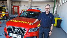 Pfullendorfs Stadtbrandmeister Dieter Müller steckt mitten in den Vorbereitungen für die Blackout-Übung der Feuerwehr am Samstag, 12. ...