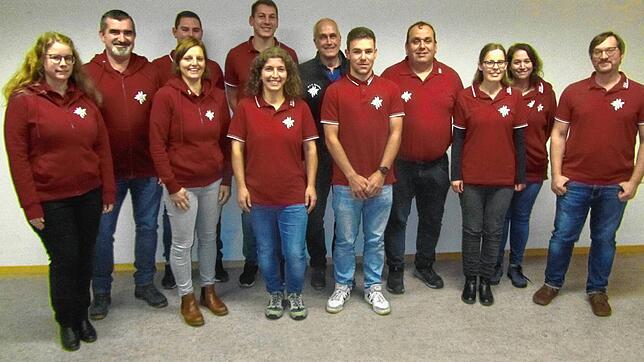Der Radsportverein &bdquo;Edelweiß&ldquo; Mauenheim ist stolz, eine komplette Vorstandsmannschaft vorweisen zu können. Bild: Franz Dreyer
