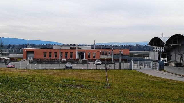 Swift-Rechenzentrum in Diessenhofen am Hochrhein. Auf mehreren Etagen über und unter der Erde werden hier globale Zahlungsdaten ...