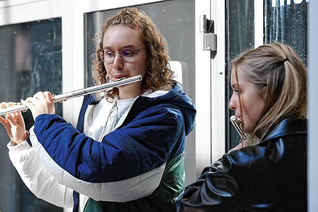 Der Radolfzeller Musiknachwuchs hatte eine eigene Bühne in der Höllturmpassage.