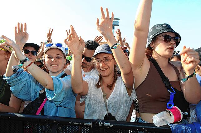 Bild 12: Bilder von Alice Merton beim Southside 2022