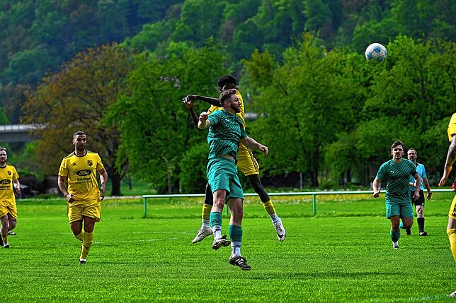 Bild 17: SV Schwörstadt unterliegt mit 1:5 bei der SG Nollingen/Degerfelden – und wir haben Fotos!