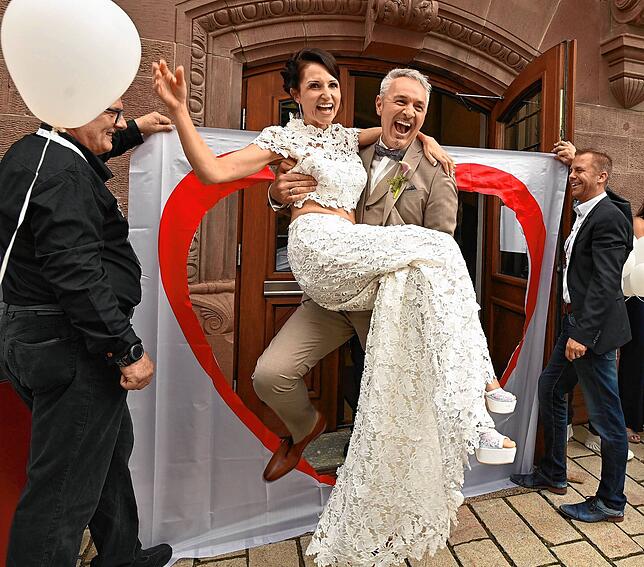Bild 16: Anita Hofmann hat im Meßkircher Rathaus "Ja" gesagt