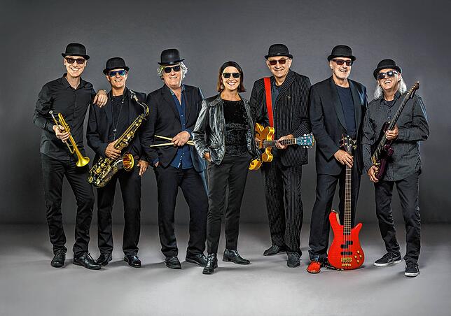 Die aktuelle Besetzung von Bluesquamperfect besteht aus Rolf Langenbach (Gesang, Gitarre, Komposition), Andrea Klausmann (Gesang), Hans ...