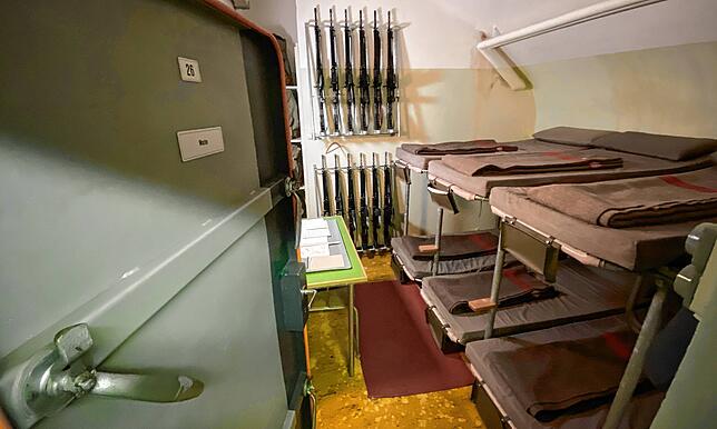 Bild 6: Haus oder Schutzbunker? In der Schweiz oft schwer zu unterscheiden