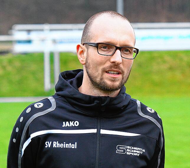 Rene Grabe im Frühjahr 2015 als Co-Trainer beim SV Rheintal.