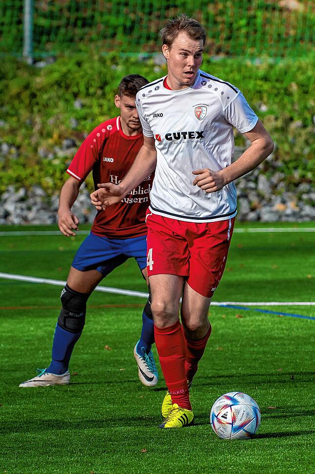 Bild 3: FC Schlüchttal gewinnt gegen die SG Höchenschwand/Häusern mit 3:1 &ndash; und wir haben Bilder!