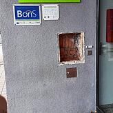 Die Spuren roher und sinnloser Gewalt sind bereits beim Haupteingang der Realschule sichtbar. Unbekannte haben den Briefkasten aus der ...