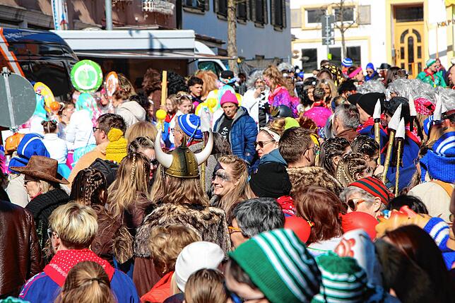 Bild 12: Die schönsten Bilder vom Bonndorfer Fasnetsmendig 2025