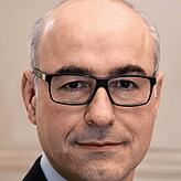 Der Vorsitzende der Monopolkommission und Chef des ZEW-Forschungsinstitut in Mannheim, Achim Wambach, sieht die deutschen Firmen in den ...
