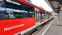 Wegen eines Notarzteinsatzes bei Dogern war die Hochrheinstrecke zwischen Albbruck und Waldshut bis etwa 7.30 Uhr gesperrt. Hier ein ...