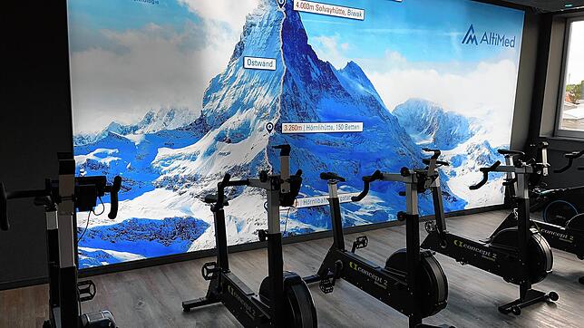 Alti Med, Höhentraining, simuliert das Training in den Bergen. Auch Cycling ist immer noch sehr beliebt bei den Sportlern.