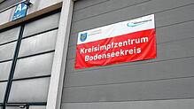 Das Kreisimpfzentrum Bodenseekreis ist in der Messe Friedrichshafen zu finden.