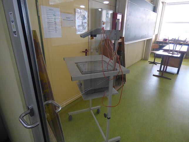 Auf dem Weg in den Abstellraum der Schulgeschichte: Der gute, alte Overhead-Projektor hat ausgedient. Er kommt zwar nach wie vor im ...