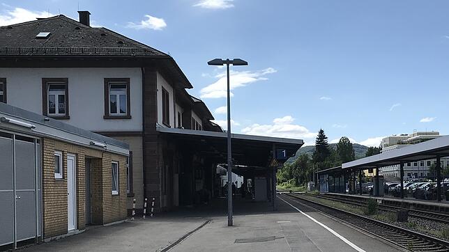 Der Bahnsteig 1 im Bahnhof Bad Säckingen (Archivbild) Hier sollen am Dienstag Schüsse gefallen sein.