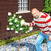 Blumbergs künftiger Stadtjugendpfleger Sasa Hustic begibt sich auf eine erste kleine Spurensuche in der Eichbergstadt. Bild: Bernhard Lutz