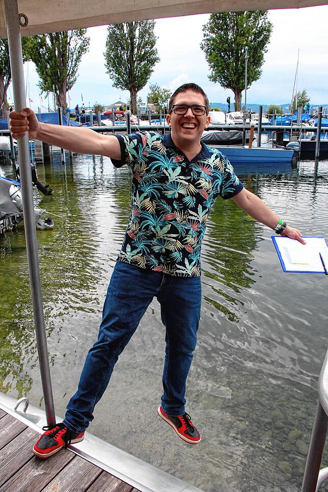 Bild 19: Uhldingen feiert: Die besten Bilder vom ersten Tag des Hafenfestes mit Schrottregatta