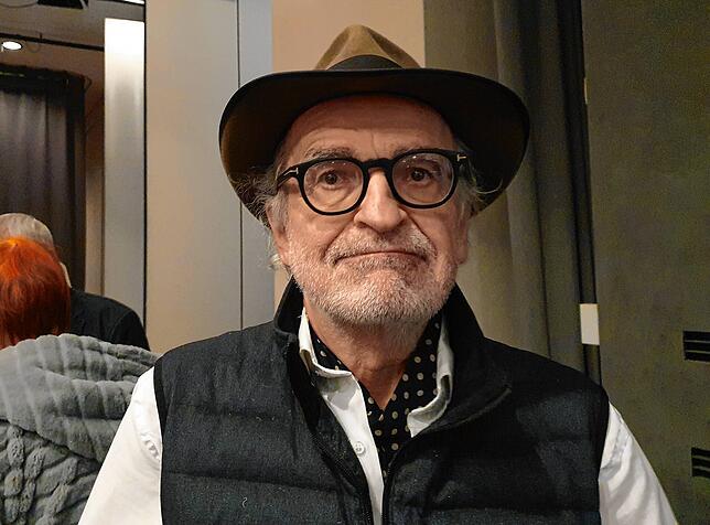 Klaus Gietinger, Autor und Regisseur des Films „Das trojanische Pferd“, im Kursaal. Er sagt: „Die Ausstellung versteht ...
