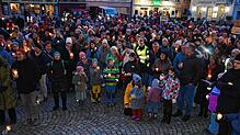 Bild : Demo für Demokratie auf dem Münsterplatz - Bilder