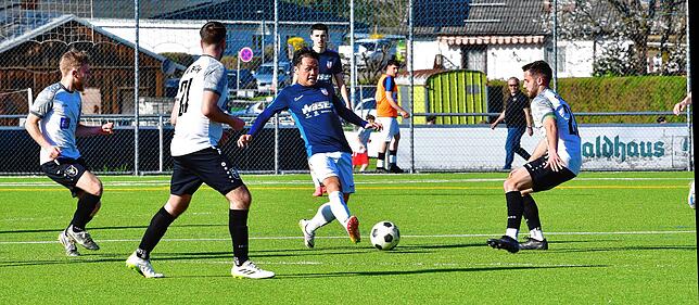Bild 14: SV Buch siegt 3:2 beim VfB Waldshut – und wir haben Fotos!