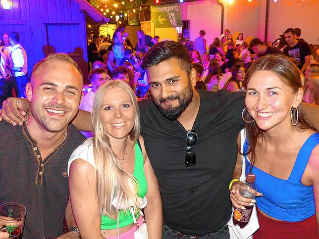 Bild 34: Gute Laune beim Mostfest in Bermatingen-Ahausen