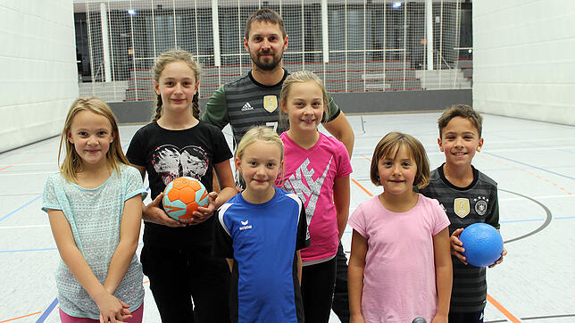 Der Anfang mit einer Kindergruppe ist geschafft. Trainer und Sportlehrer Clemens Bohrer kümmert sich beim TSC Blumberg um den ...