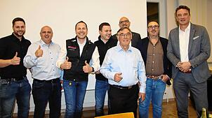 Der Vorstand der IG Singen Süd (von links) freut sich auf gemeinsam Projekte: Alexander Sessler, Ali Satici, Steffen Wagenblast, David ...