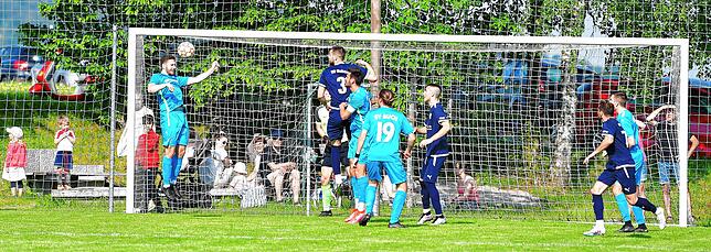 Bild 12: VfB Waldshut gewinnt 1:0 beim SV Buch &ndash; und wir haben Bilder!