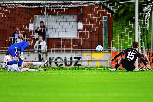 Bild 39: Meister FC Wolfenweiler-Schallstadt besiegt Vizemeister SV 08 Laufenburg mit 4:2 – wir haben Fotos!