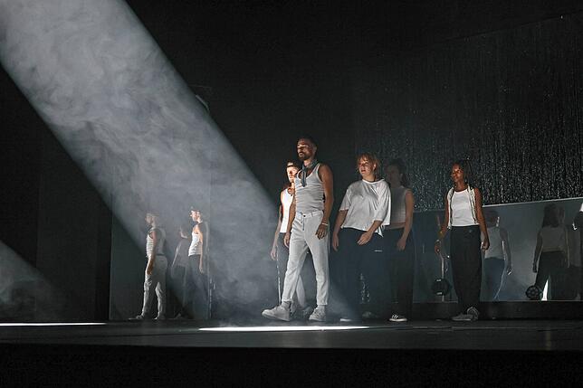 Bild 33: Mit dem Theaterfest geht’s in die neue Spielzeit. Hier gibt’s die Bilder.