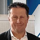 Daniel Hirt.