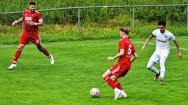 Bild 6: VfR Bad Bellingen besiegt den FC Schönau mit 3:1 &ndash; und wir haben Bilder!