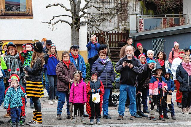 Bild 22: Bilder der Fasneteröffnung mit Schlüsselübergabe am Rathaus