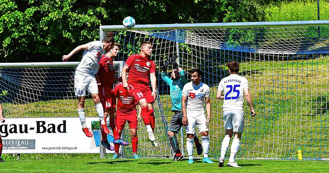 Bild 3: FC Erzingen besiegt den FC Schlüchttal mit 4:0 &ndash; und wir haben Bilder!