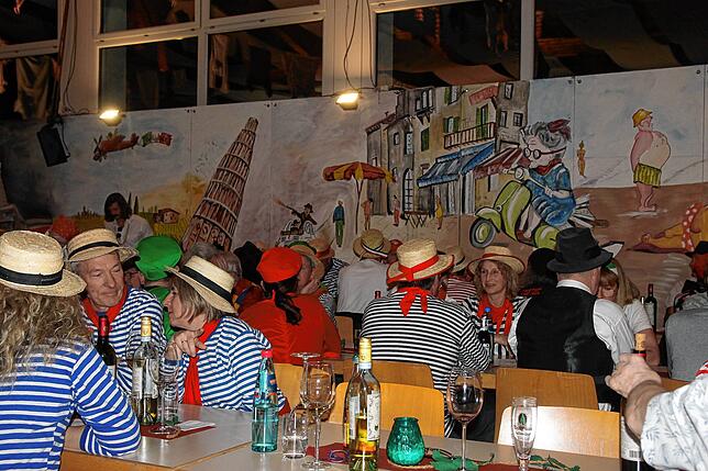 Bild 17: Bilder der Leiterbachpiraten Oberalpfen: So unvergesslich waren die Showabende!