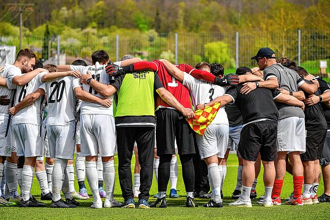 Bild 3: FC Wittlingen besiegt den SV Buch mit 7:2 &ndash; und wir haben Bilder!