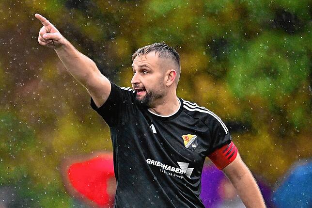 Bild 31: SV 08 Laufenburg sichert ein 1:1 gegen FC Waldkirch &ndash; und wir haben die Bilder!