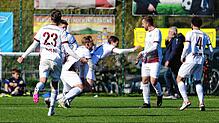 Der SV Deggenhausertal gewann in Rielasingen mit 4:2. Zwei SVD-Tore gehen aufs Konto von Benjamin Büdinger.